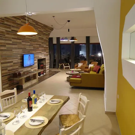 Crete In Koutouloufari - 6 Guests - Pool Ferienhaus Limenas Chersonisou