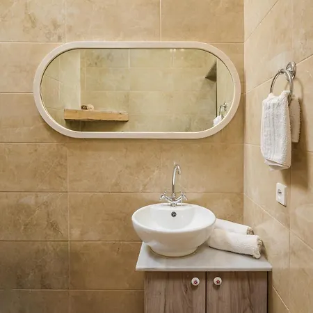 Crete In Koutouloufari - 6 Guests - Pool *