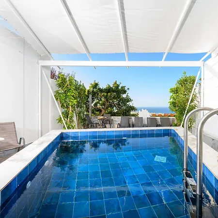 Crete In Koutouloufari - 6 Guests - Pool Ferienhaus Limenas Chersonisou