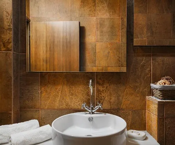 Dom wakacyjny Crete In Koutouloufari - 6 Guests - Pool